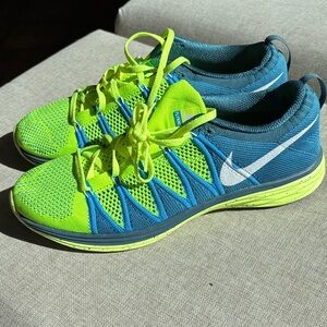 Nike Flyknit Lunar 2 Vibrant Blue and Neon Yellow Running Size 9 Shoes